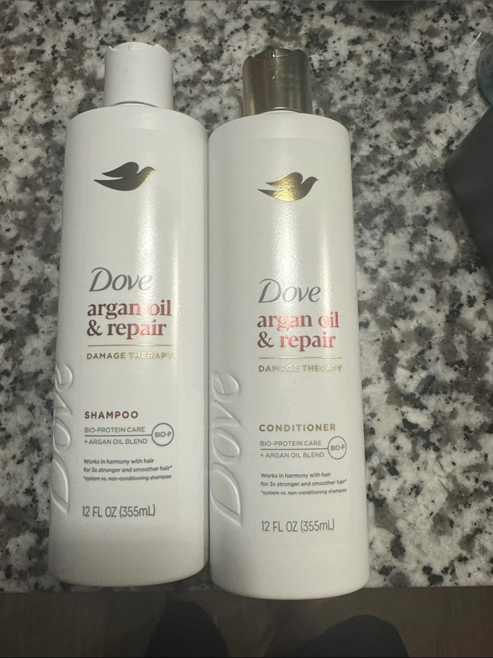 Dove Argan Oil & Repair Shampoo & Conditioner - White with Gold Accents
